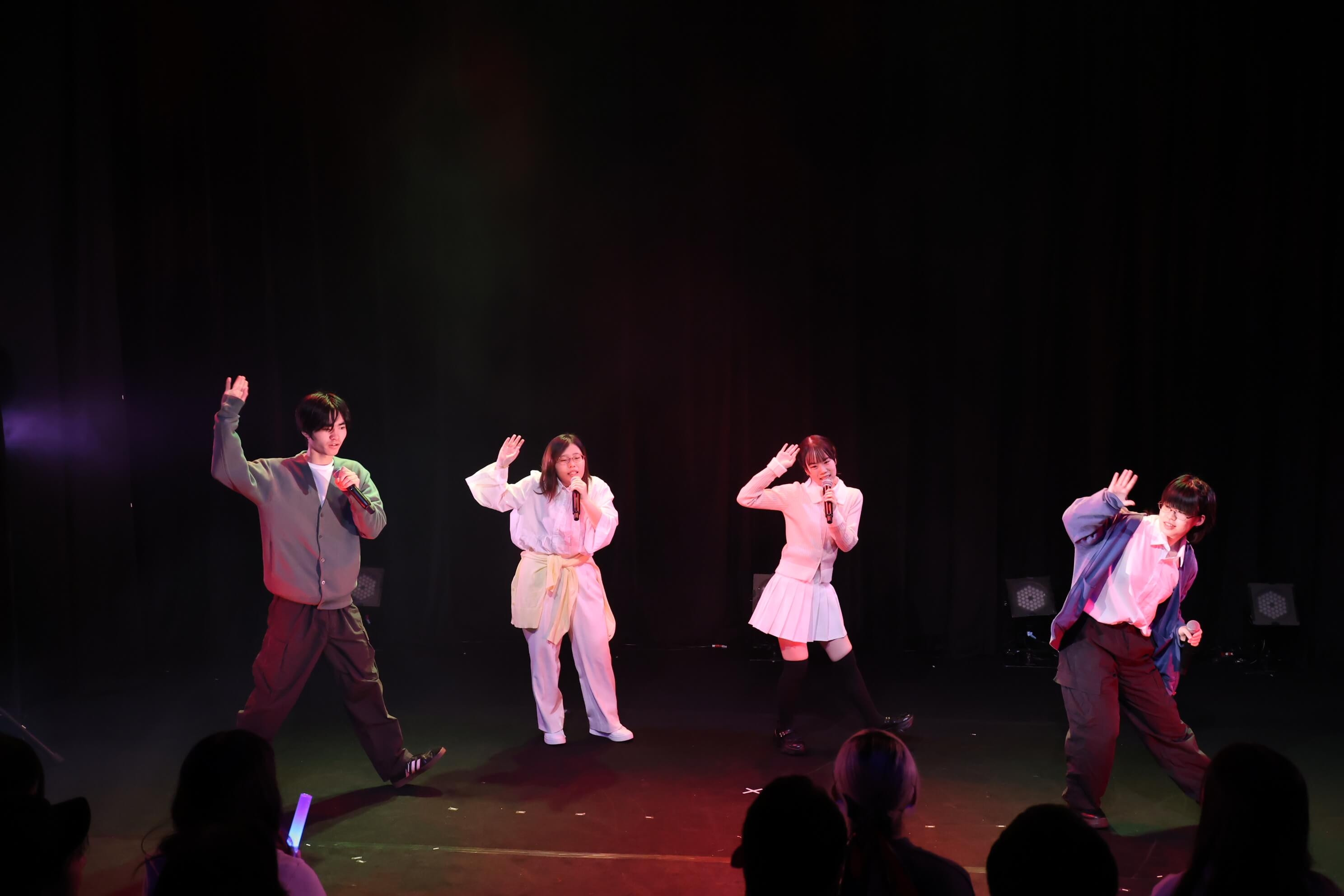 R6M_0976.jpg